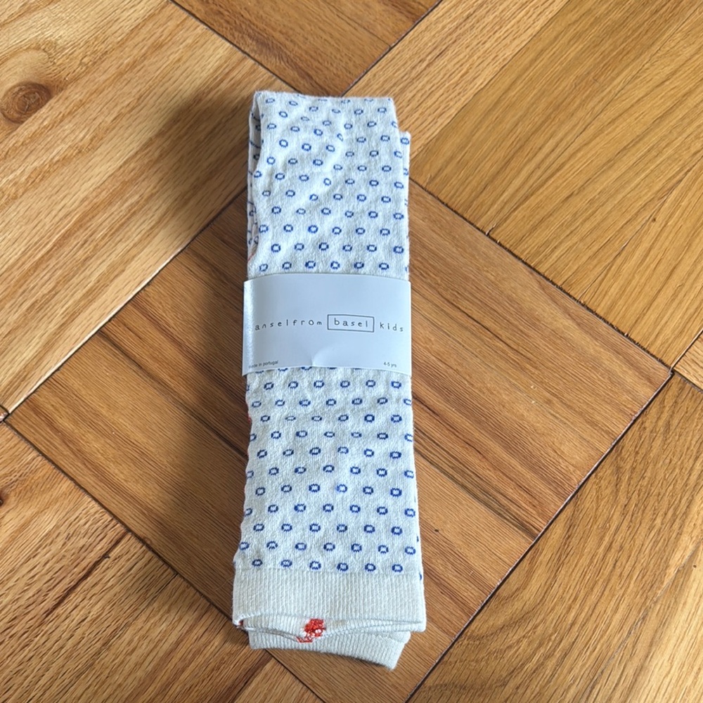 Organic cotton polkadot, tights plus Hanna Anderson undies (4)